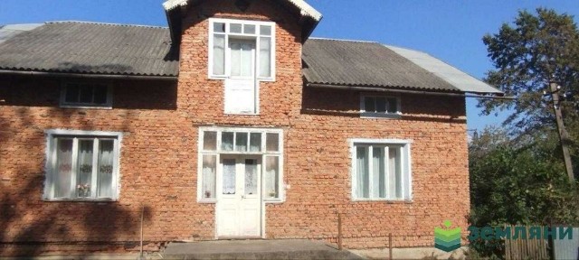 Продається готовий будинок у с. Рошнів (9)