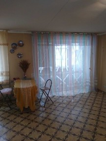 Продам 1-комнатную студию на Зерновой, рядом метро