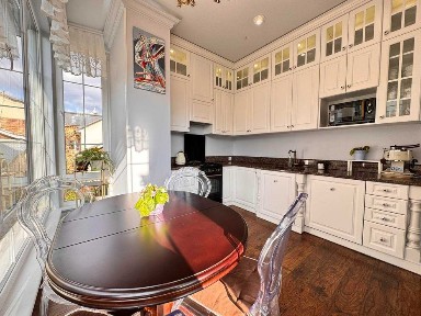 Продаж квартири в чудовому районі по вул. Куликівська з гаражем