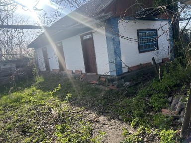 Продам хату в селі срочно!