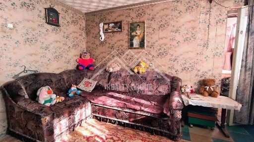 Продам 2к на Даманському