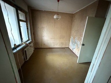 Продам 3х комнатную Солнечный мкр-н