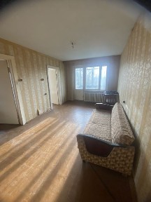 Продаю четырехкомнатную квартиру на Севгоке!