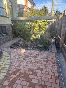 Київ, Дарницький, вулиця Кринична 22