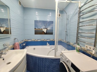 Здається 3-х кімната квартира вул Жужоми р-н Митниця