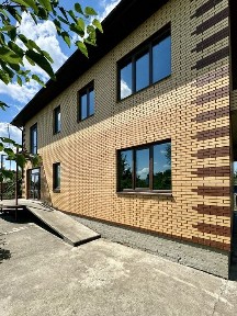 Будинок на Петрівці