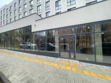 Фасадне пеиміщення на Ювілейному