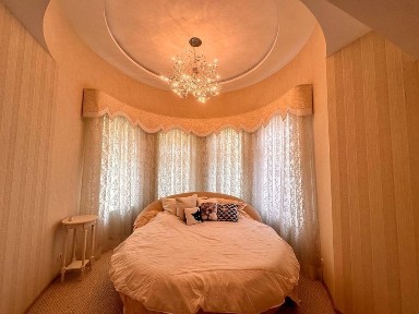 Продам дом с ремонтом в элитном ЖК