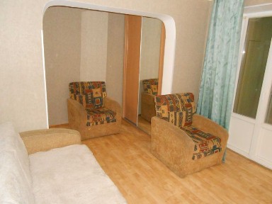 Почасово и посуточно. Однокомнатная квартира рядом с метро Оболонь.