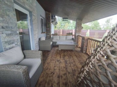 Продам дом в пещанке два дома на участке