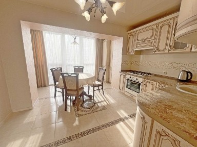 Статусна 2 квартира в ЖК Придеснянському локація поруч з природою YV