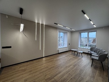 Продаж 3к квартири з ремонтом