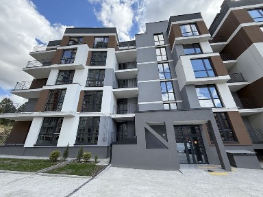 Варшавський делюкс продаж квартири