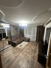 Сдам квартиру посуточно и почасово ЦЕНТР ул. Центральная 36