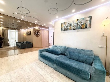 Дніпро, Центральний, вулиця Володимира Антоновича 36Л