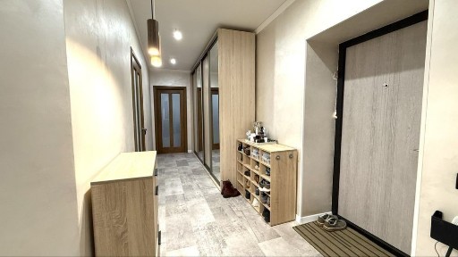 Двокімнатна з ремонтом та меблями. Буча Сертифікат