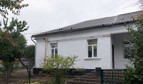 Безпечна велика евро 1 комн кварт на землі або поміняю на Одесу