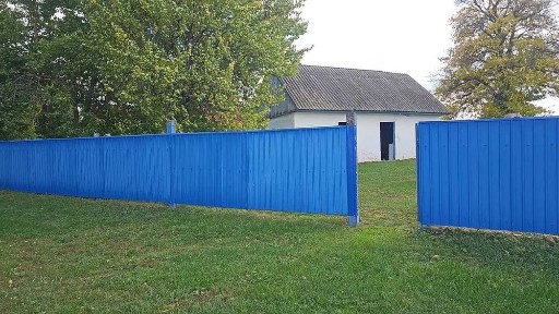 Недорогий але перспективний будинок-погляньте. Є ВІДЕООГЛЯД.