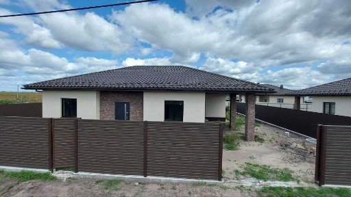 Продається будинок 100м2, 6сот. Погреби. Зазим'я. Троєщина