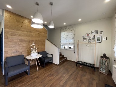 Без комісіі Ідеальний стан будинку 262м2 с. Гора 7 соток землі