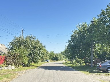 Іванків Земельна ділянка 40 соток зі старим будинком вул. Незалежності7