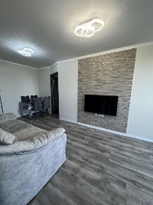 Оренда 2 кімнатної квартири з видом на озеро