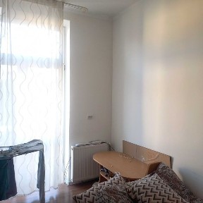 Продам двокімнатну квартиру м. Самбір