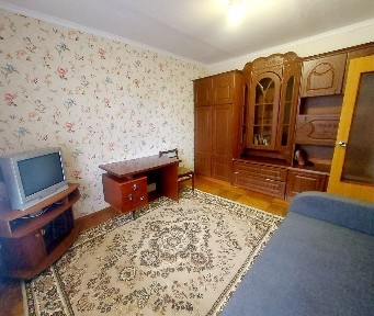 Аренда 1-комнатной квартиры 28 м², Академика Глушко просп.