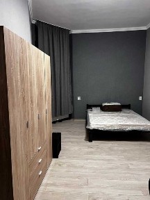 Оренда квартири по вул. Здоров'я, р-н Новий Світ