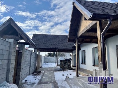 Продам новый дом 280 кв. м. Бородинский мкрн. 183000 у.е.