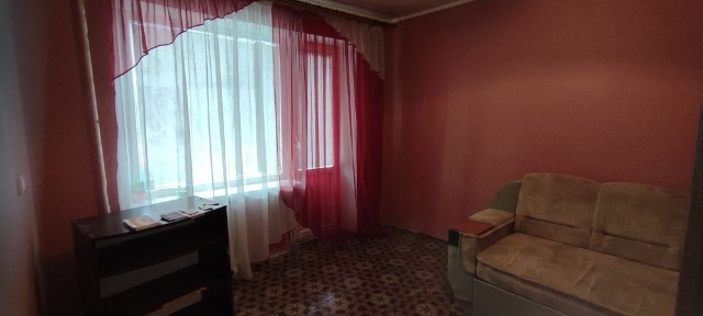 1 кімнатна на Зарічному, Вул. Десантна