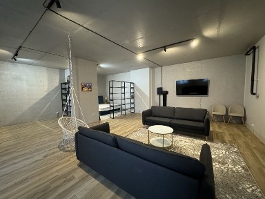 ДизайнерСтудія 117м2 КИЇВ окремий вхід Поліська 28Б Дарниця Ліс Парк