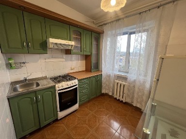 Київ, Дніпровський, проспект Леоніда Каденюка 5/2