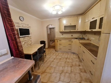 Здам 2 кімнатну квартиру за адресою Урлівська 4,Позняки, ТЦ River Mall