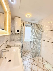 Киев, Голосеевский просп., 112