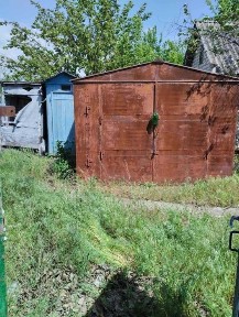 В продаже 1 часть дома. Центр города.