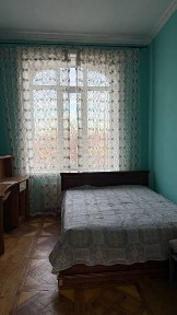 Бельведерська 11. Центр! 1-кімнатна затишна квартира. Можна з песиком.