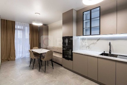 Оренда 2-к. квартири з ремонтом (доукомплектується) в ЖК <a href='/newbuilding/8418/view/zk-family-plaza'>Family Plaza</a>