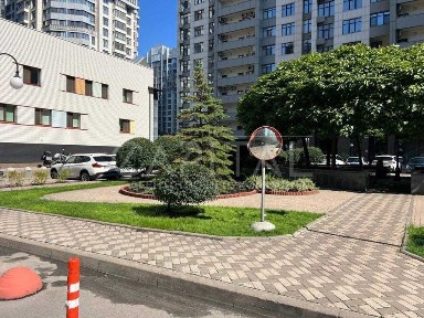 Оренда Новопечерські Липки Фасадне приміщення