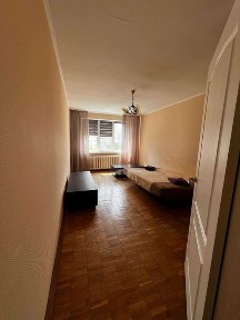 Продається 1к квартира вул. Куліша, 15 м. Лівобережна