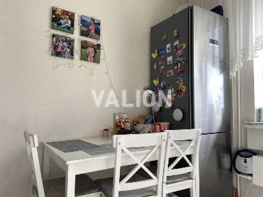 Продаж 3 кім квартити з ремонтом вул. Путивльська метро Лісова