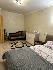 Квартира подобово Героів майдану 65а