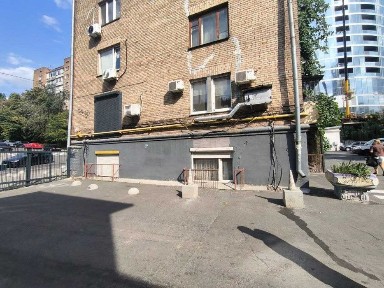 Без % Продаж комерційного приміщення 270 кв. м. І. Павла II 10, к 3.