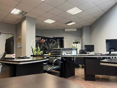 Продається офіс у БЦ 