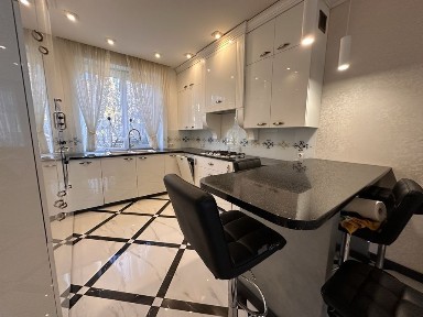 Здам будинок Сихів