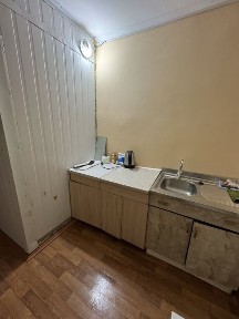 Здається 1 кімнатна квартира на Крошні.