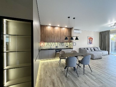 Продам современный дом 125 м2 терраса/бассейн в Новоалександровке