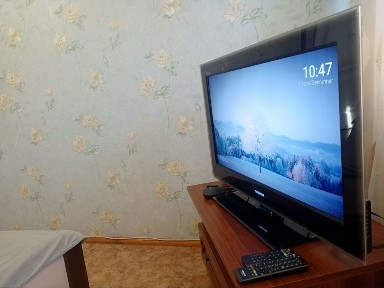 ВІЛЬНА СЬОГОДНІ Подобово2-кімн. біля 5-ї школи.