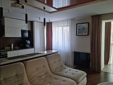 Терміново продам стильну 3-и кімнатну квартиру з євроремонтом