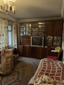 Продаж 2 кімнатноі квартири 3/9 вул. Історична